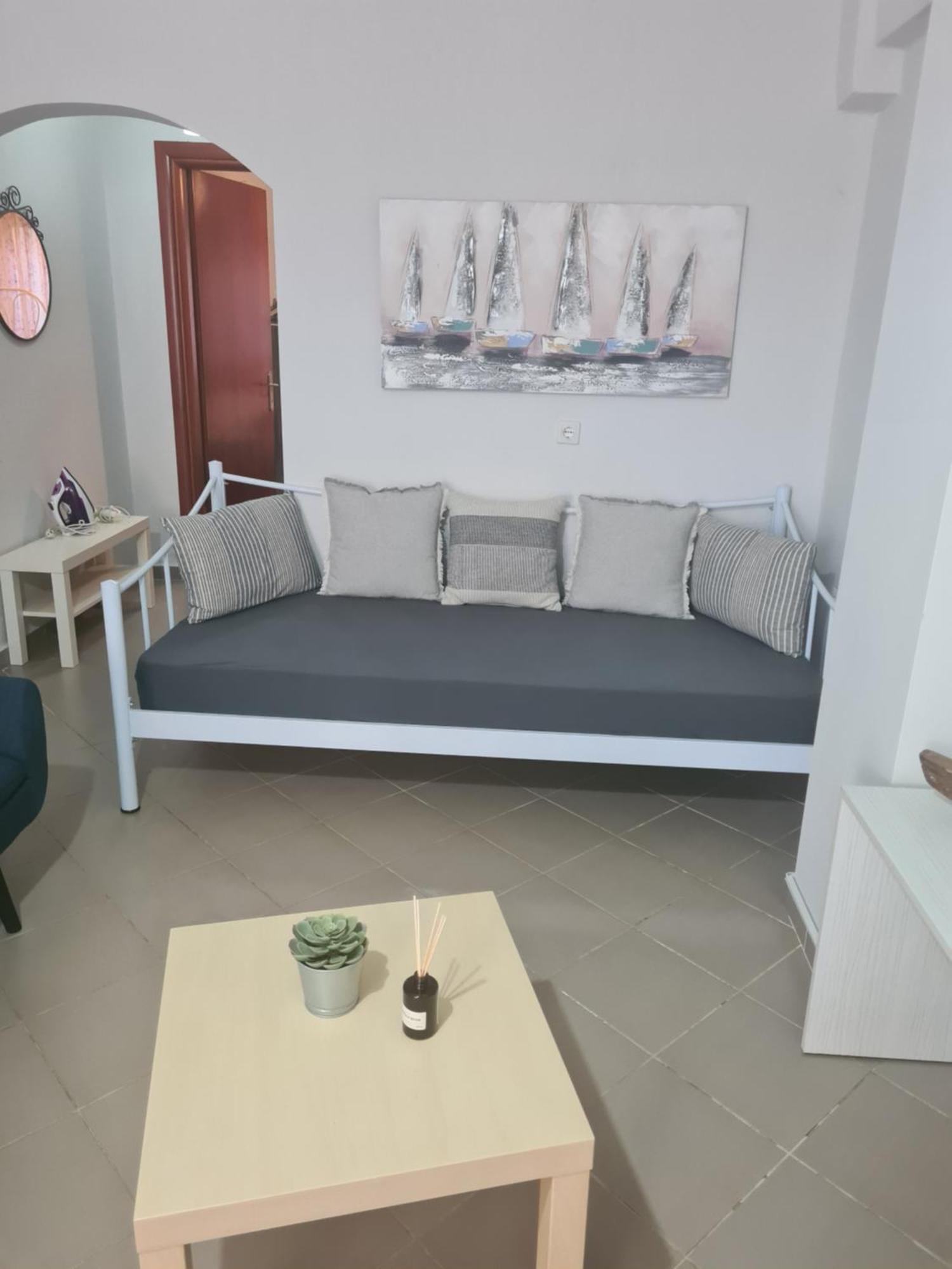 Makis Apartments Touzla Ofrínio Kültér fotó